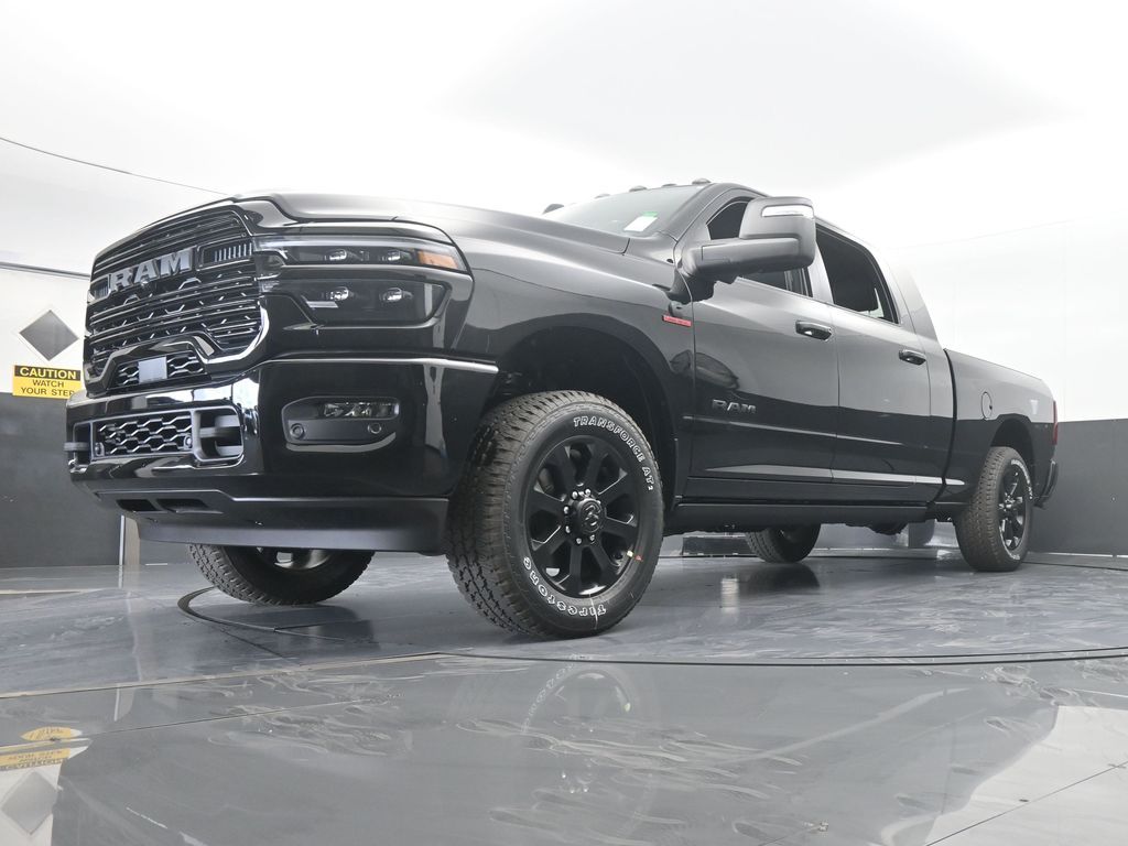 New 2026 Diamond Black Crystal Pearlcoat Ram Laramie image 55