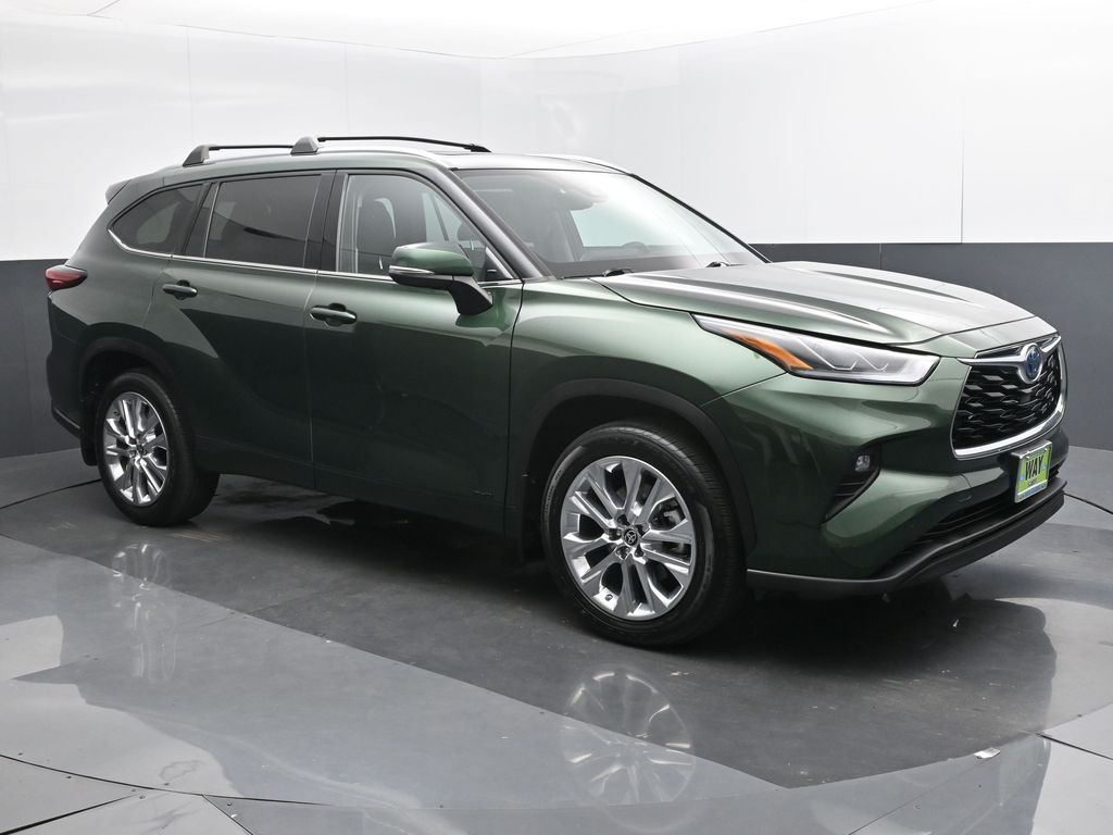 2023 Toyota Highlander Hybrid Limited