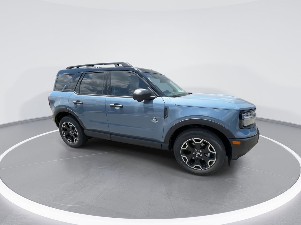 New 2026 Azure Gray Metallic Tri-Coat Ford Outer Banks® image 2