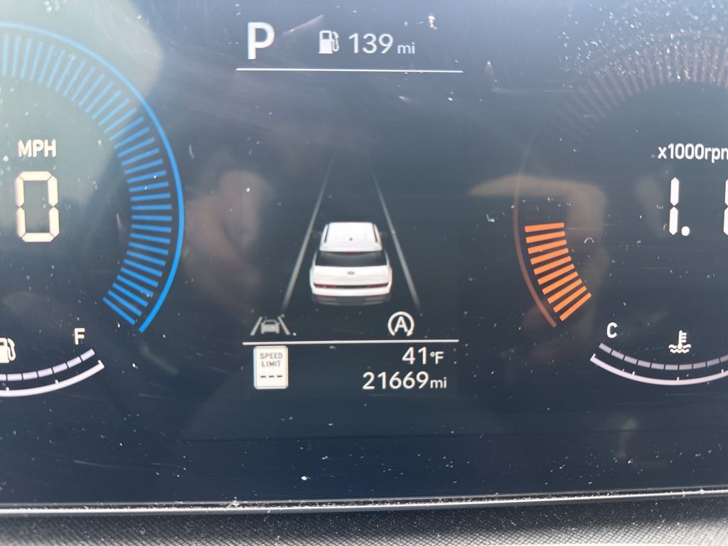 Certified Used 2024 Silver Hyundai SE image 11