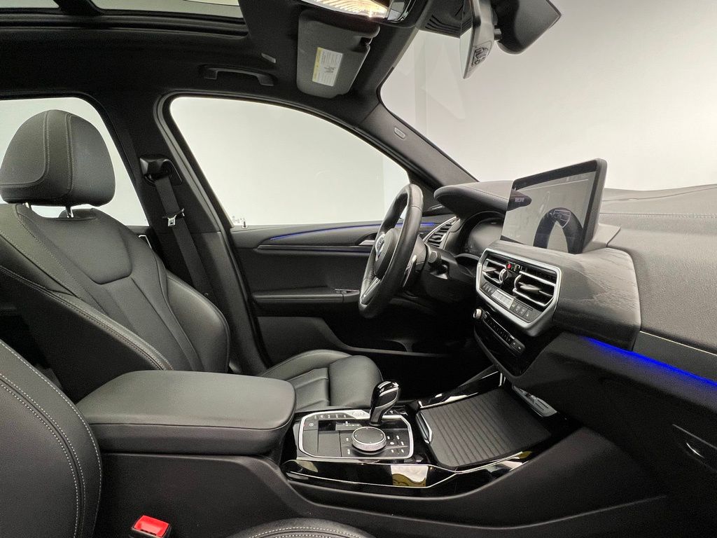 Thumbnail: 2023 BMW X3 - 6