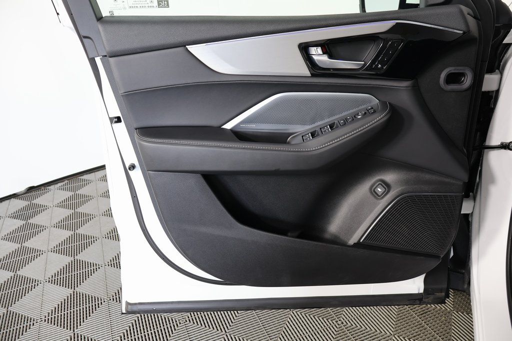 Thumbnail: 2025 Acura MDX - 12