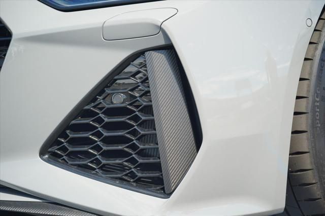 Thumbnail: 2026 Audi RS 7 - 6