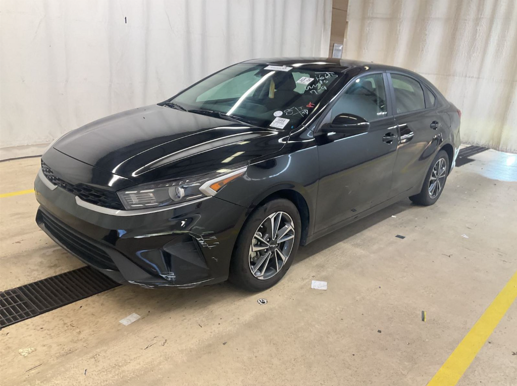 Aurora Black Pearl 2024 Kia Forte Sedan Front-Wheel Drive Continuously Variable Transmission