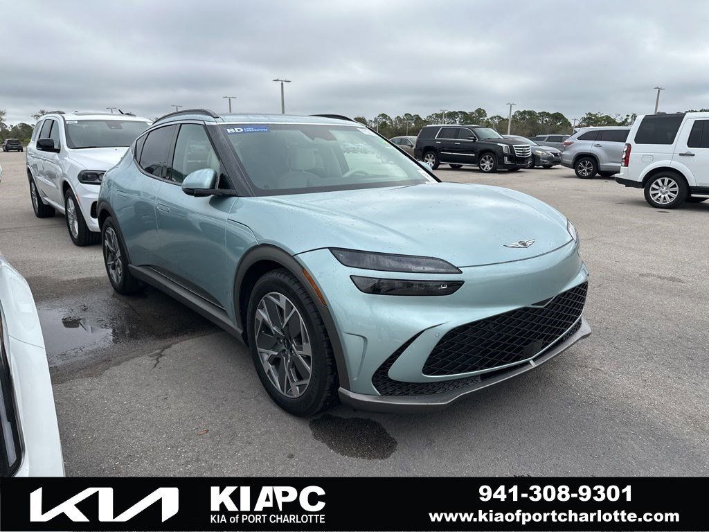 2025 Genesis GV60 Standard FWD