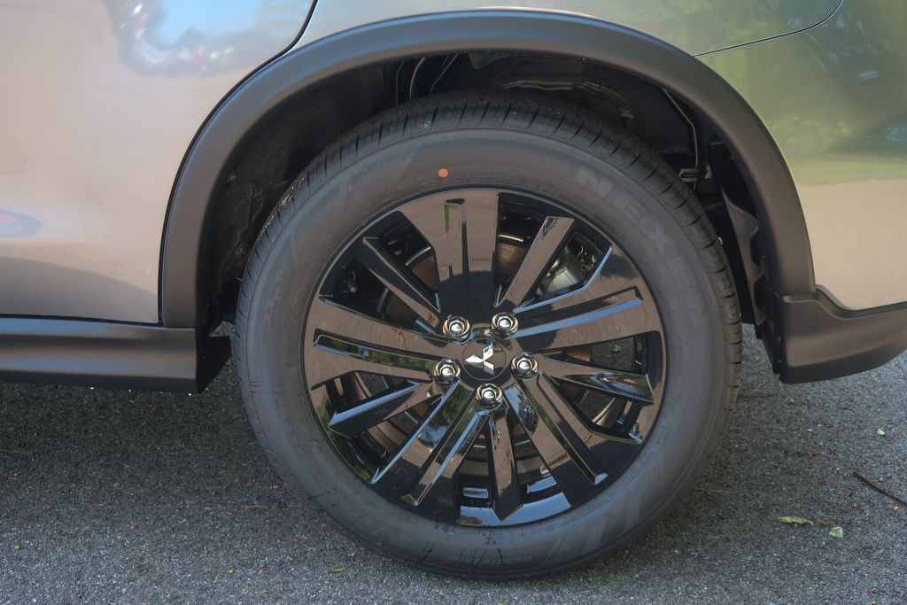 2026 Mitsubishi Outlander Sport 2.0 LE