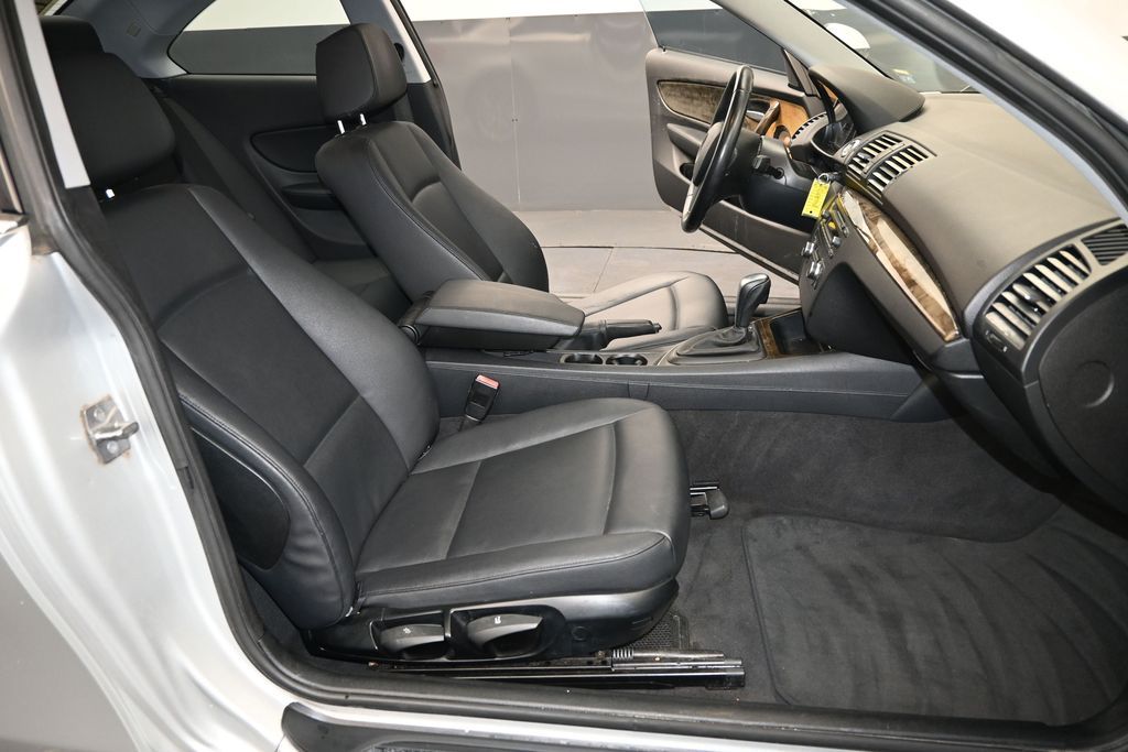 Used 2012 Silver BMW 128i image 18
