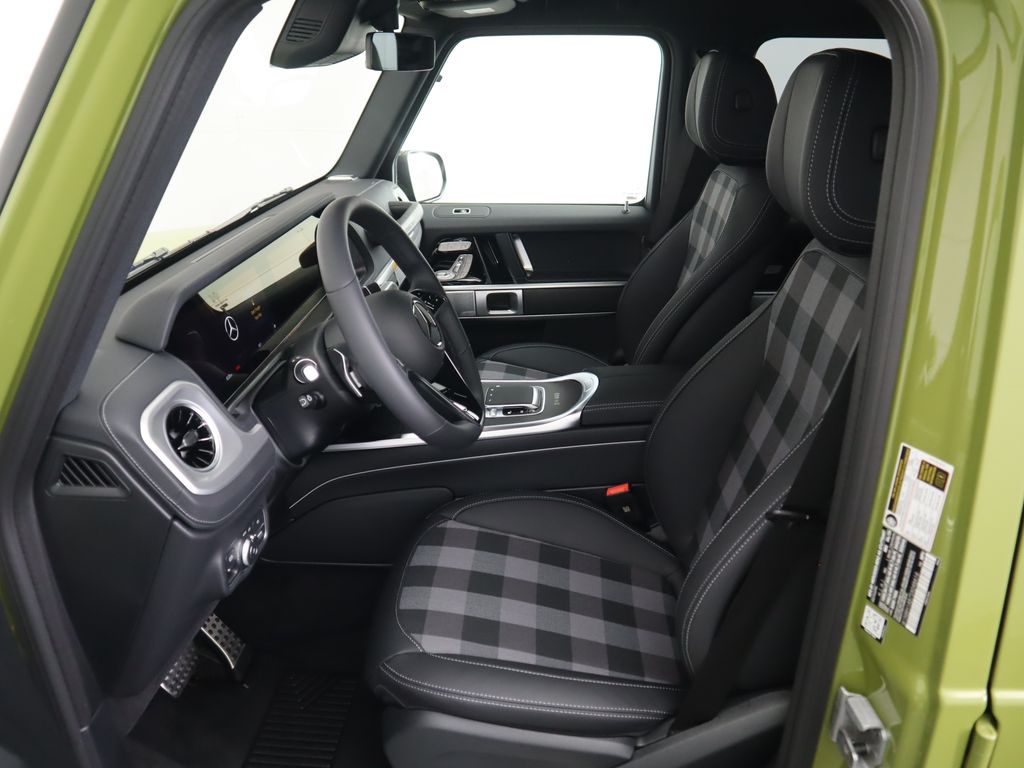 Thumbnail: 2025 Mercedes-Benz G-Class - 21