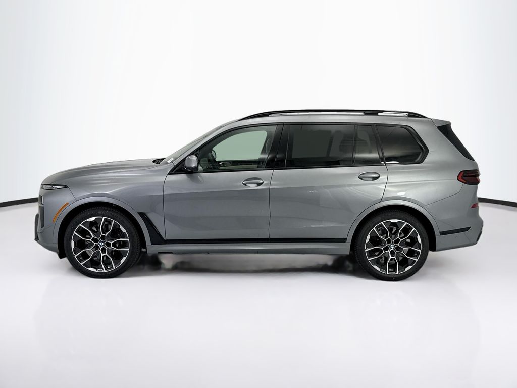 Thumbnail: 2027 BMW X7 - 8