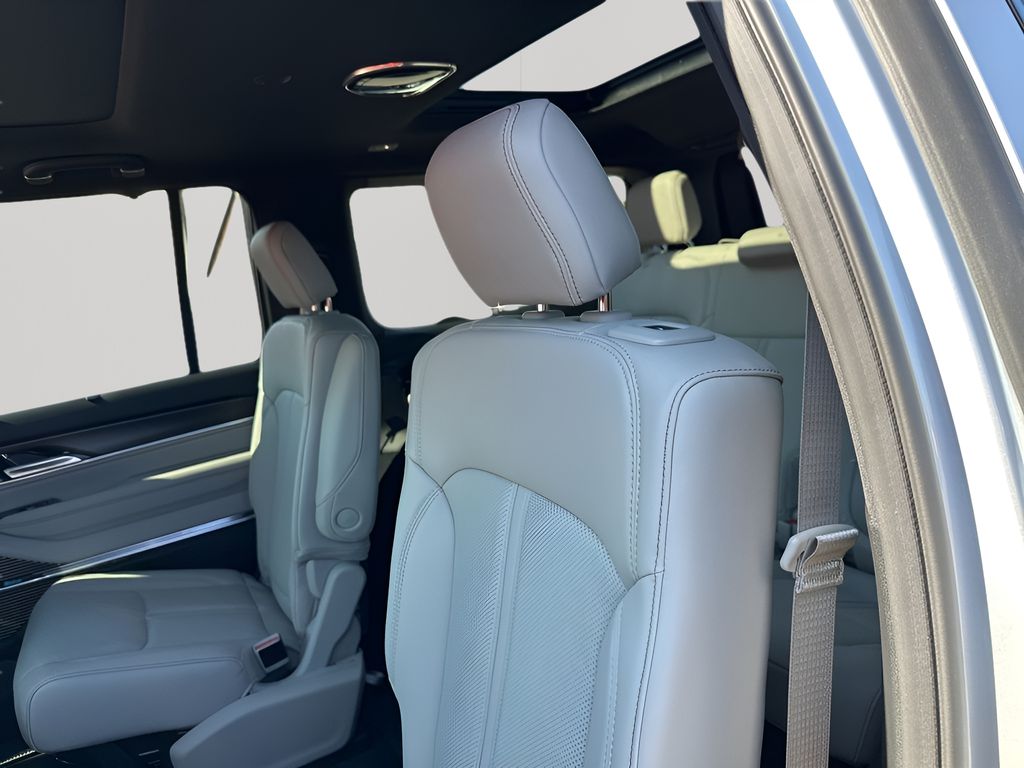 New 2026 Silver Jeep Summit image 19