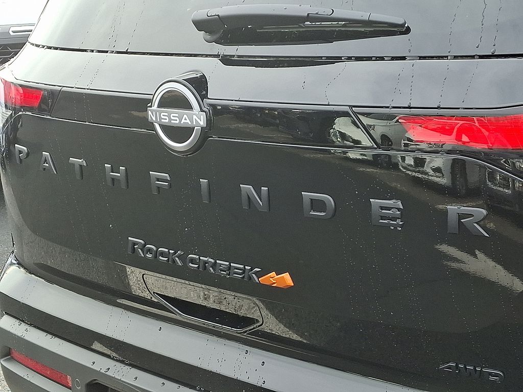 Thumbnail: 2025 Nissan Pathfinder - 12