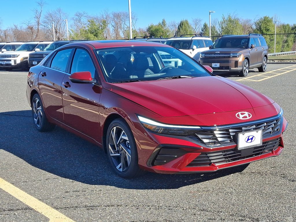 2025 Hyundai Elantra Limited Edition 2