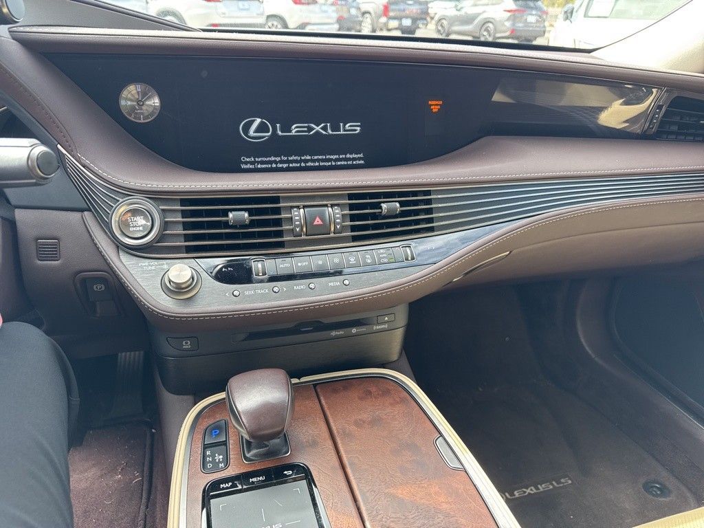 Thumbnail: 2018 Lexus LS - 8