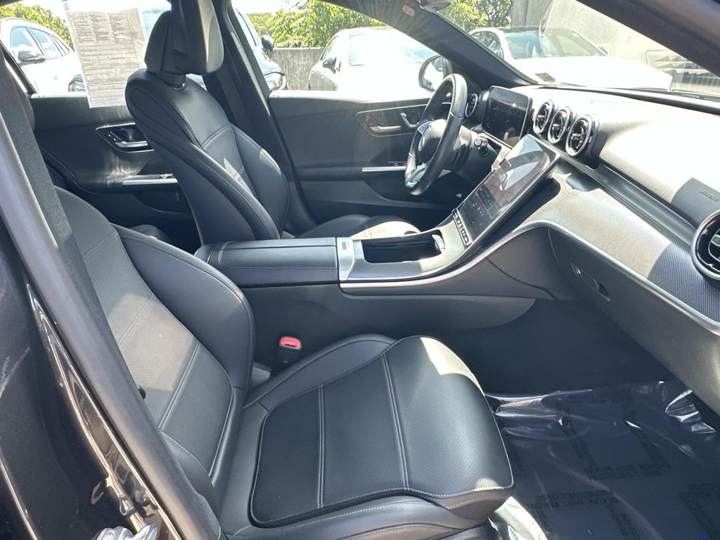 Thumbnail: 2024 Mercedes-Benz C-Class - 11
