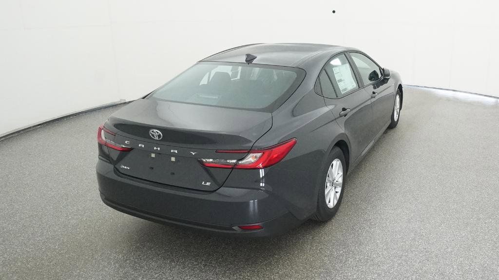 Thumbnail: 2025 Toyota Camry - 12