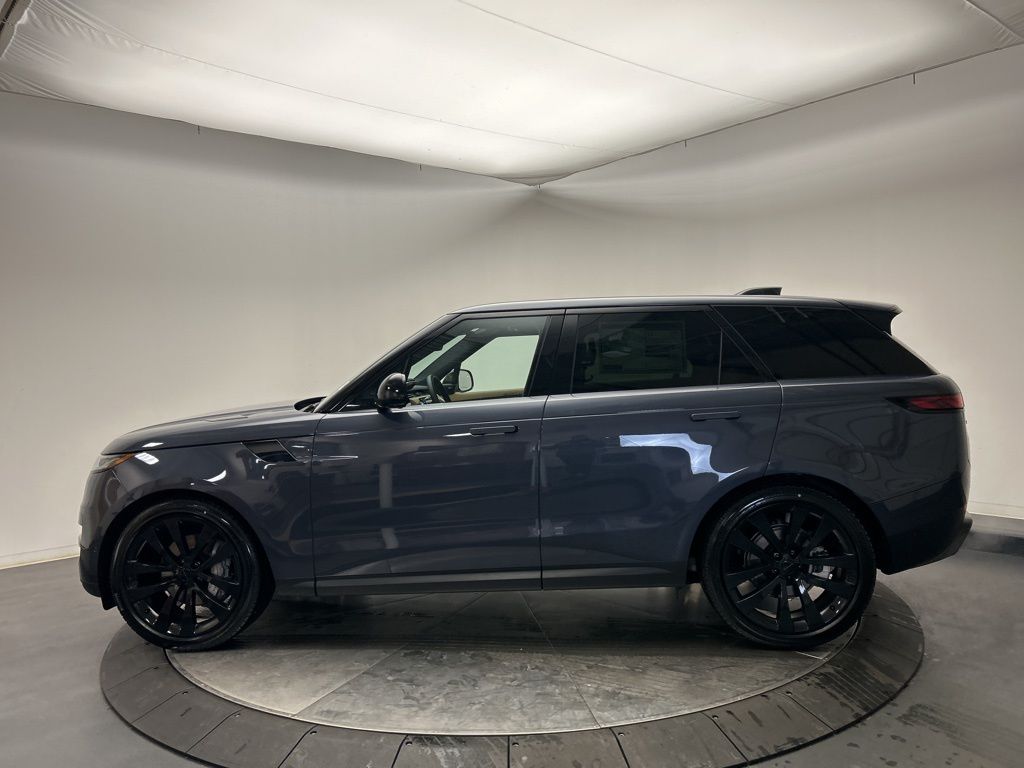 Thumbnail: 2026 Land Rover Range Rover Sport - 2
