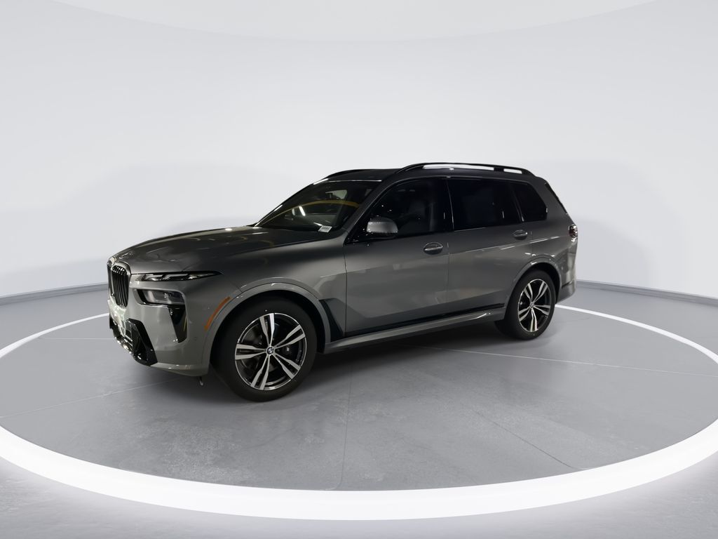 Thumbnail: 2026 BMW X7 - 4