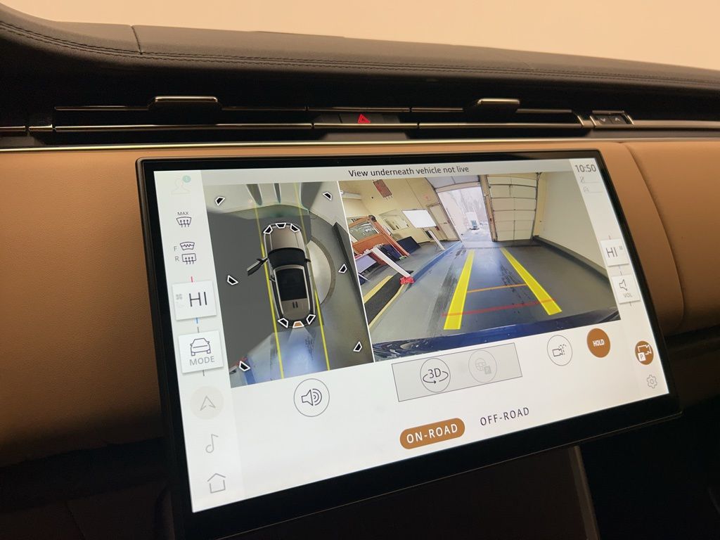 Thumbnail: 2026 Land Rover Range Rover - 18