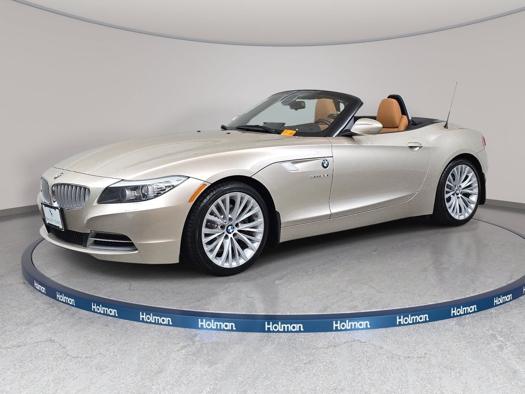 Silver Metallic 2011 BMW Z4 Convertible Rear-Wheel Drive 7-Speed Manual
