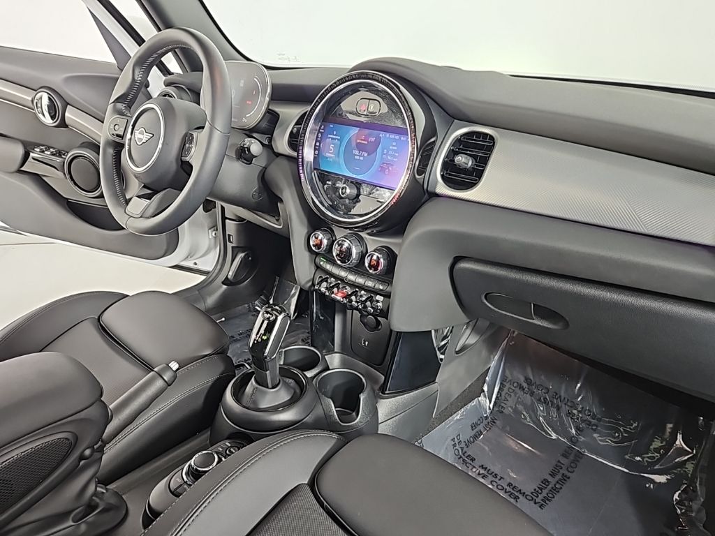 Thumbnail: 2023 MINI Cooper - 13