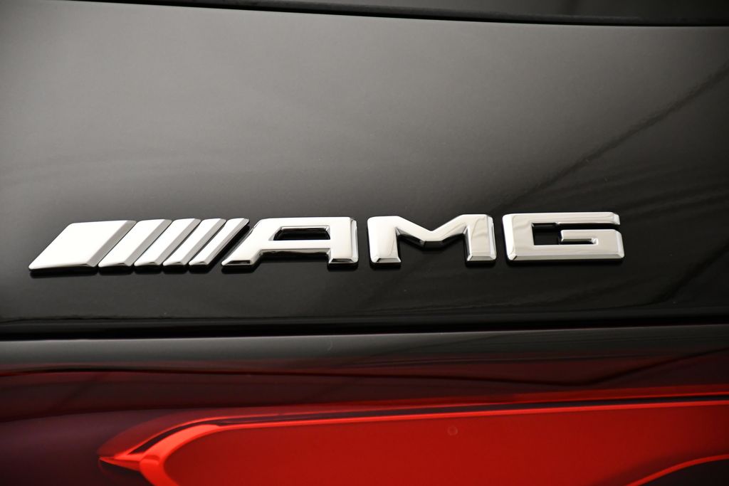 Thumbnail: 2026 Mercedes-Benz GLC - 9