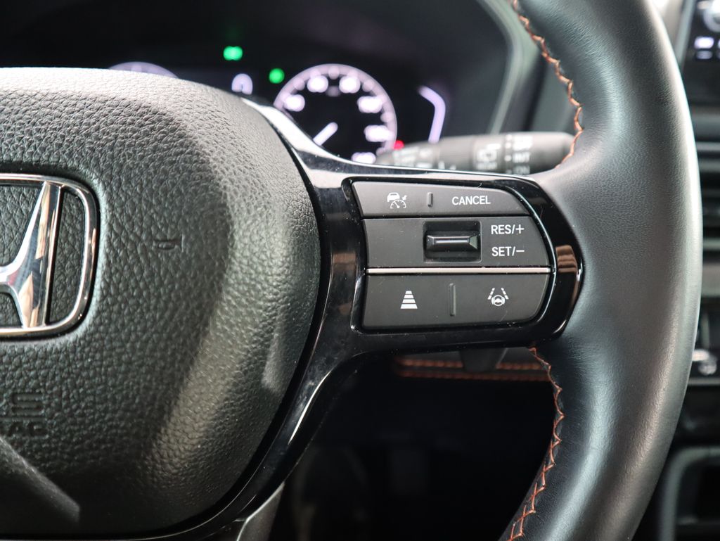 Thumbnail: 2024 Honda Pilot - 12