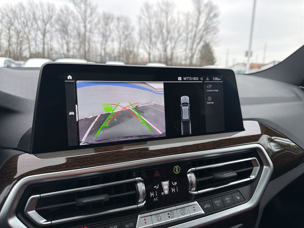 Thumbnail: 2022 BMW X3 - 31