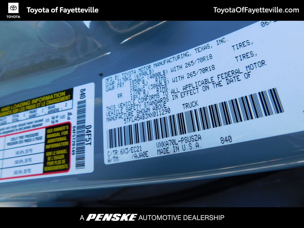 Thumbnail: 2022 Toyota Tundra - 8