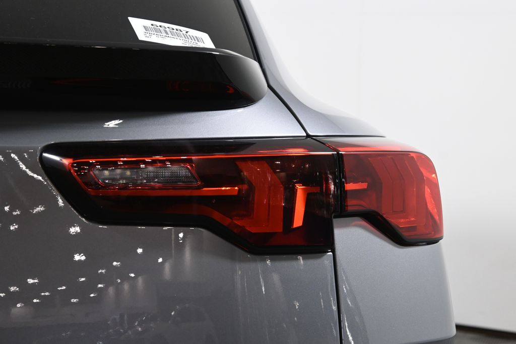 Thumbnail: 2026 BMW X2 - 13