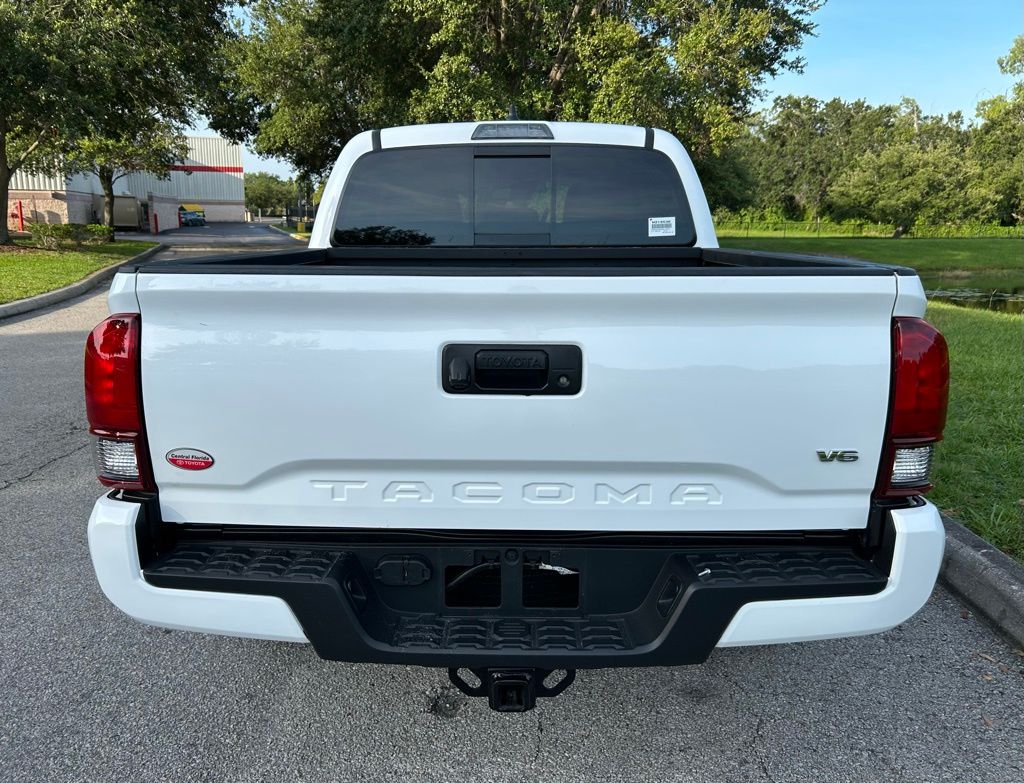 Thumbnail: 2023 Toyota Tacoma - 4