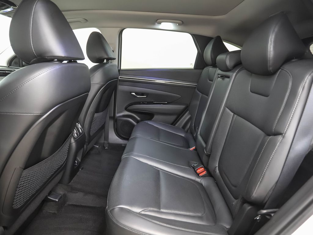 Thumbnail: 2023 Hyundai Tucson - 22