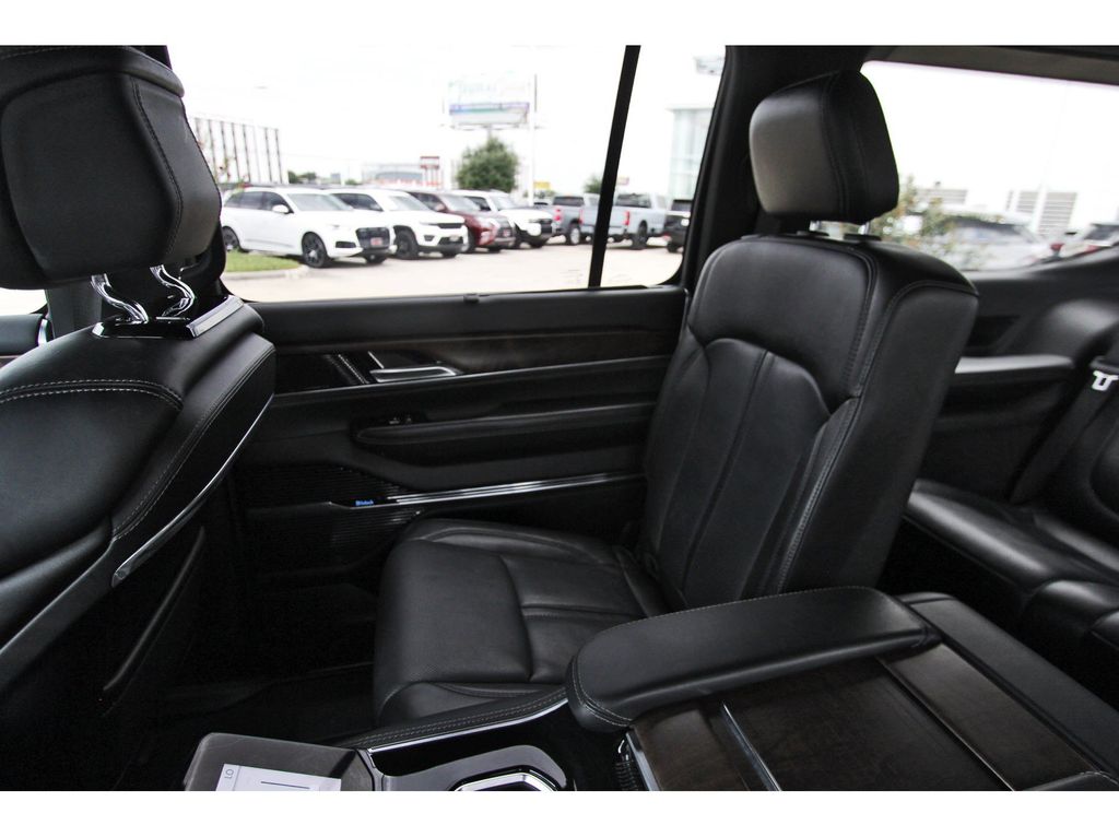 2023 Jeep Grand Wagoneer Base White at River Oaks CDJR