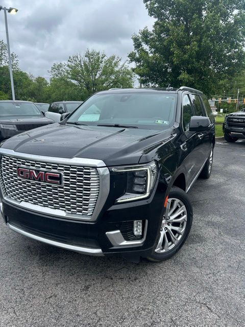 Used 2022 Black GMC Denali image 2