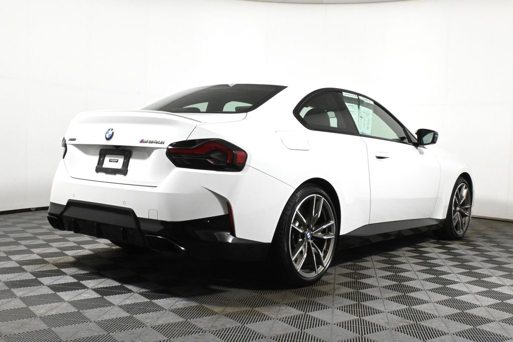 Thumbnail: 2022 BMW 2 Series - 7