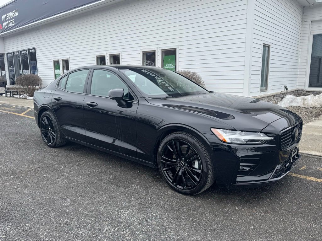 Onyx Black Metallic 2024 Volvo S60 B5 Plus Black Edition AWD Sedan All-Wheel Drive Automatic