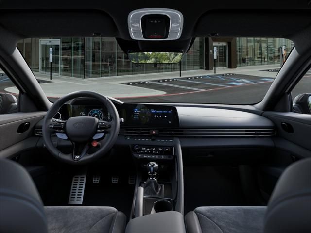 2025 Hyundai Elantra Base 11