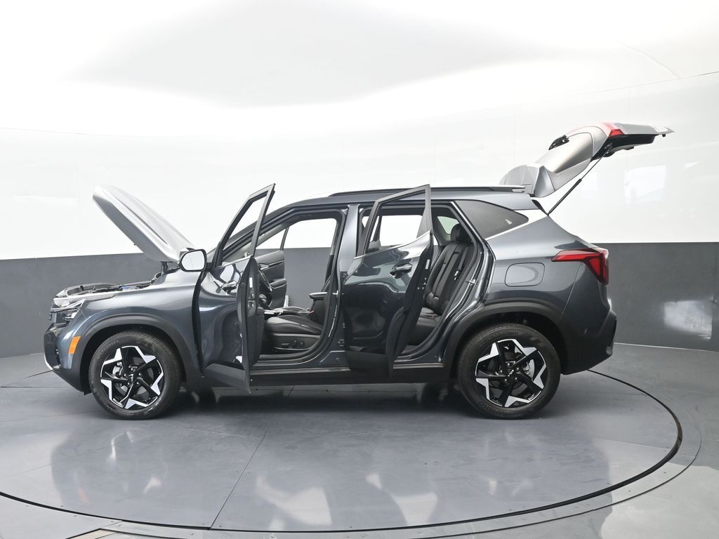 Used 2024 Gravity Gray Kia EX image 74