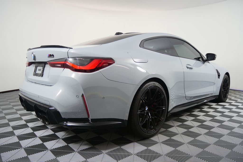 Thumbnail: 2024 BMW M4 - 3