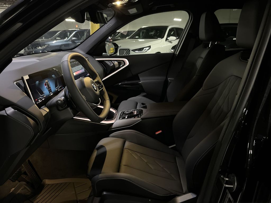 Thumbnail: 2026 BMW X3 - 11