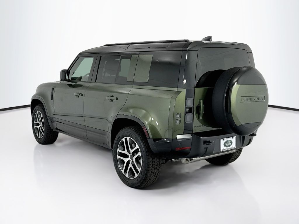 Thumbnail: 2026 Land Rover Defender - 7