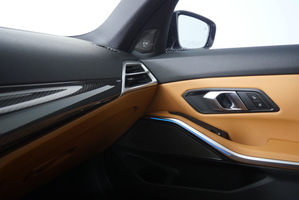 Thumbnail: 2026 BMW 3 Series - 31