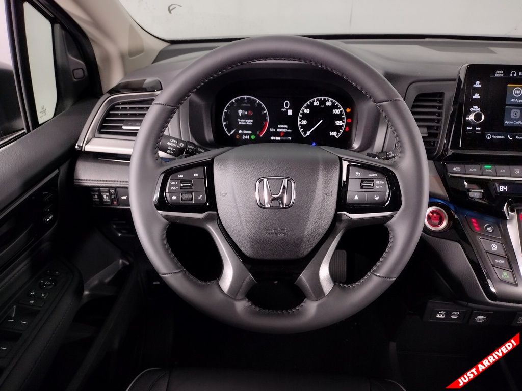 2026 Honda Odyssey Touring - Photo 15