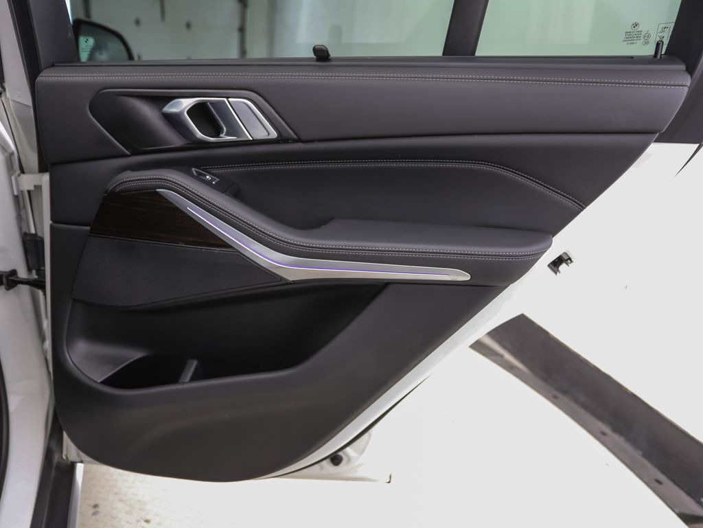 Thumbnail: 2024 BMW X5 - 25