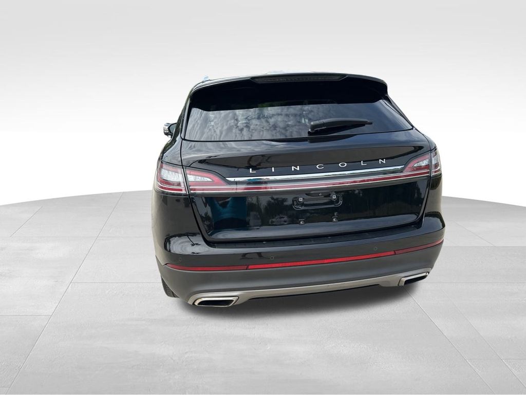 2022 Infinite Black Metallic Clearcoat Lincoln Nautilus Reserve AWD SUV