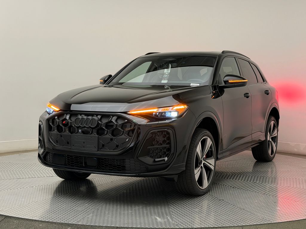 Thumbnail: 2026 Audi SQ5 - 5