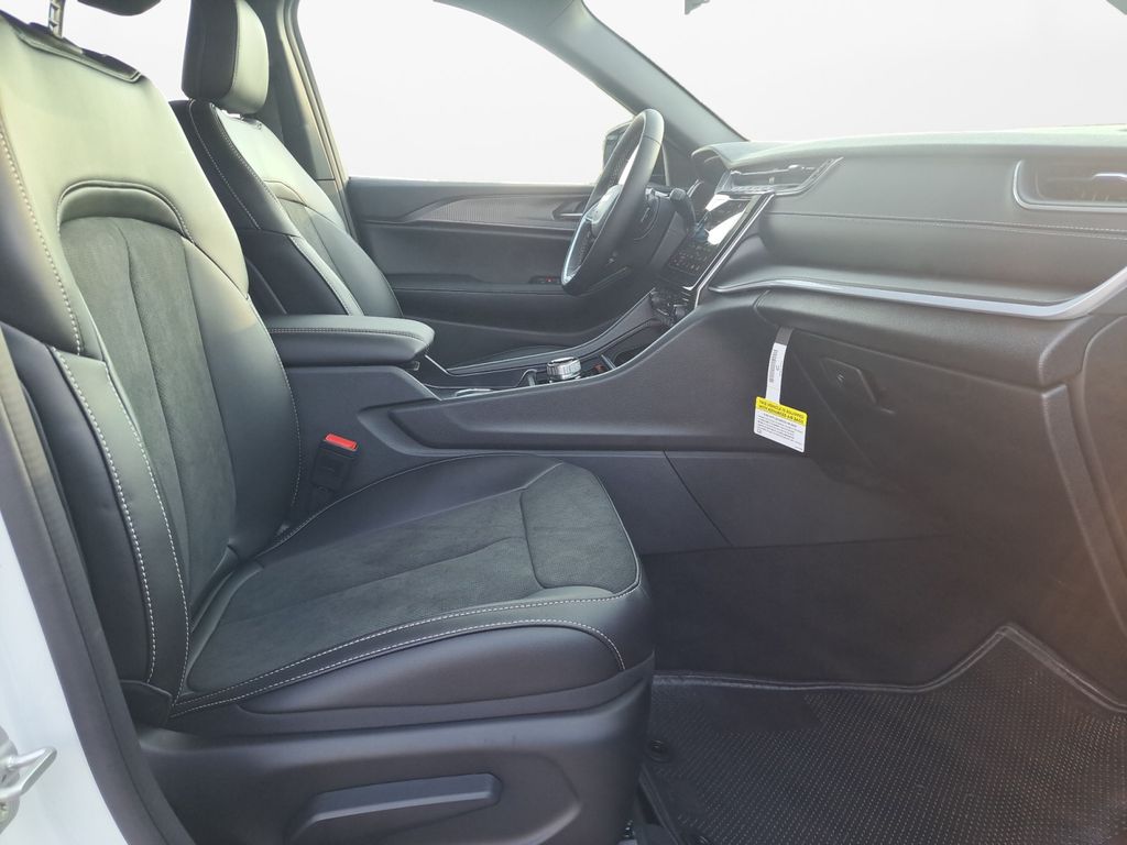 New Car 2025 Jeep Grand Cherokee  Altitude X For Sale Under $50,000 In Austin, Texas