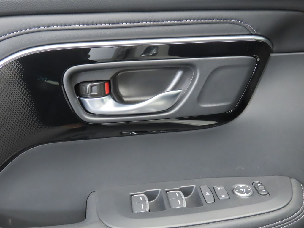2025 Acura ADX  24
