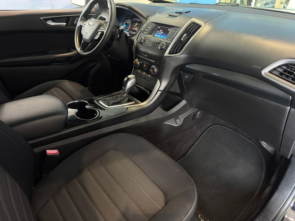 2017 Ford Edge SE Black at Durrett Motor Company
