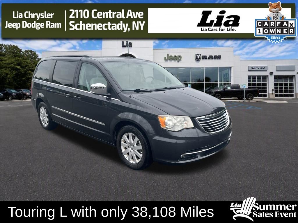 Black (Dark Charcoal Pearlcoat) 2012 Chrysler Town & Country Minivan Front-Wheel Drive 6-Speed Automatic