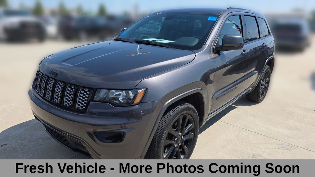 2018 Jeep Grand Cherokee Altitude